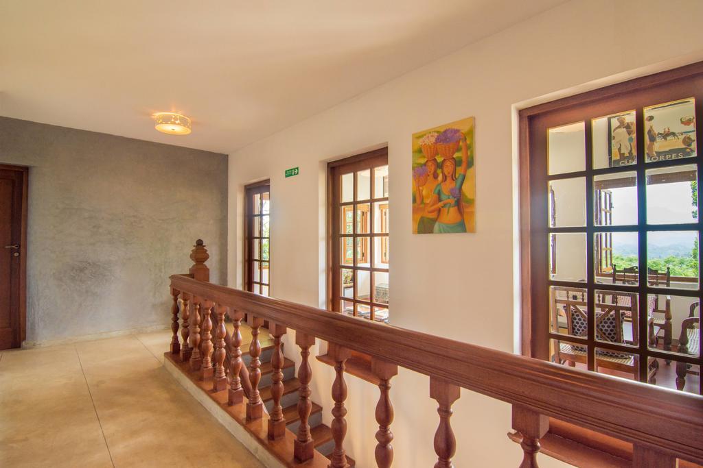 The Elephant Stables Kandy Exterior photo